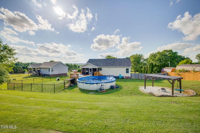 158 Slate Hill Road, Telford, TN 37690