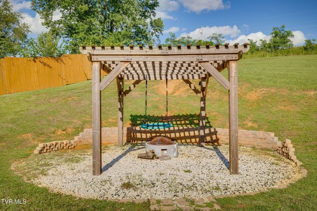 158 Slate Hill Road, Telford, TN 37690
