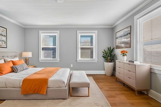 861 N Shore Rd, Revere, MA 02151