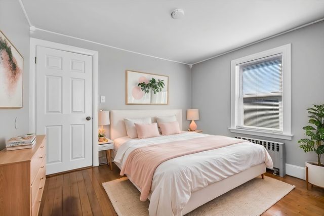 861 N Shore Rd, Revere, MA 02151