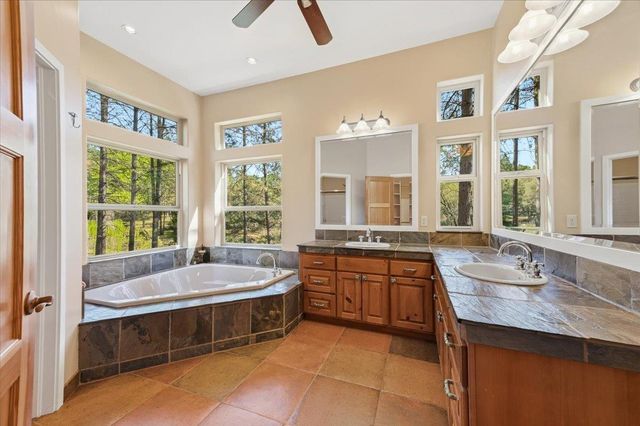 1495 Hillish Rock Rd, Meadow Vista, CA 95722