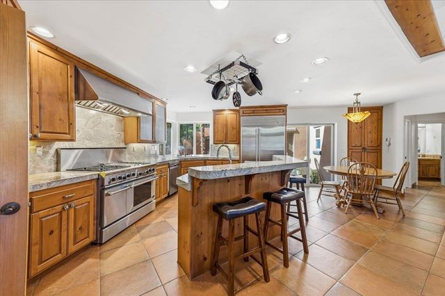 1495 Hillish Rock Rd, Meadow Vista, CA 95722