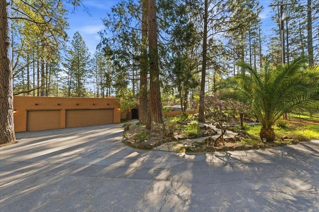 1495 Hillish Rock Rd, Meadow Vista, CA 95722