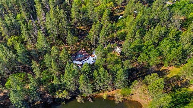 1495 Hillish Rock Rd, Meadow Vista, CA 95722