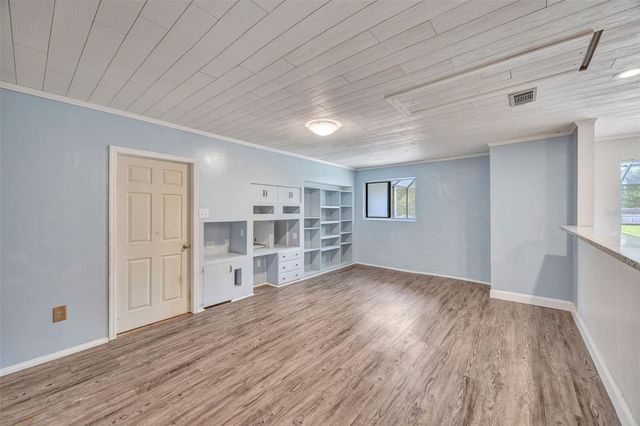 407 1ST AVENUE NE, Lutz, FL 33549