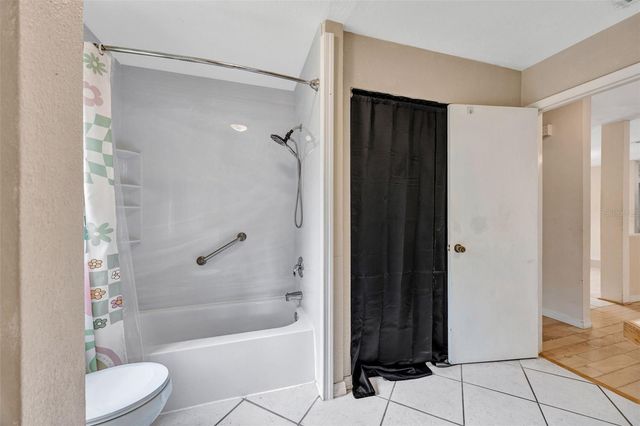 407 1ST AVENUE NE, Lutz, FL 33549