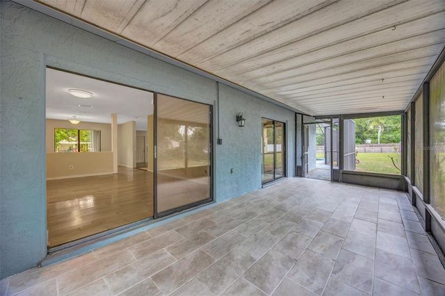 407 1ST AVENUE NE, Lutz, FL 33549