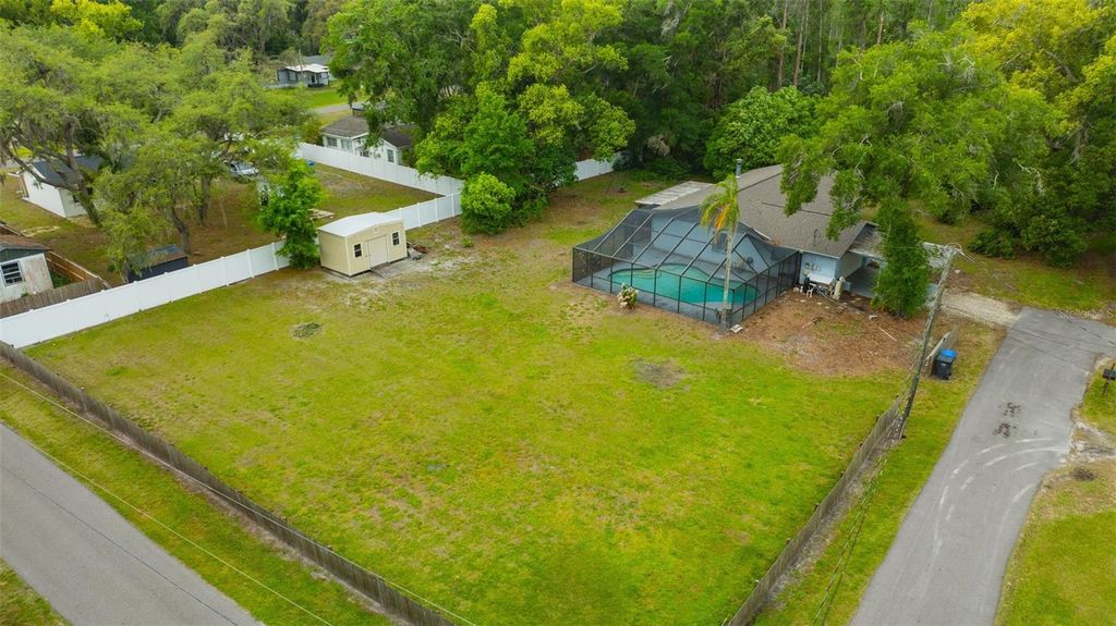 407 1ST AVENUE NE, Lutz, FL 33549