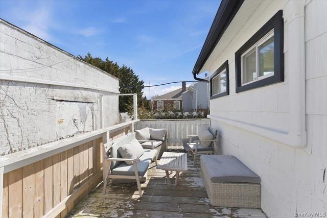 1895 Park Street, Atlantic Beach, NY 11509