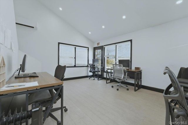 1895 Park Street, Atlantic Beach, NY 11509