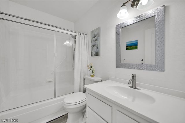 2913 Du Barry Manor Lane, Las Vegas, NV 89108