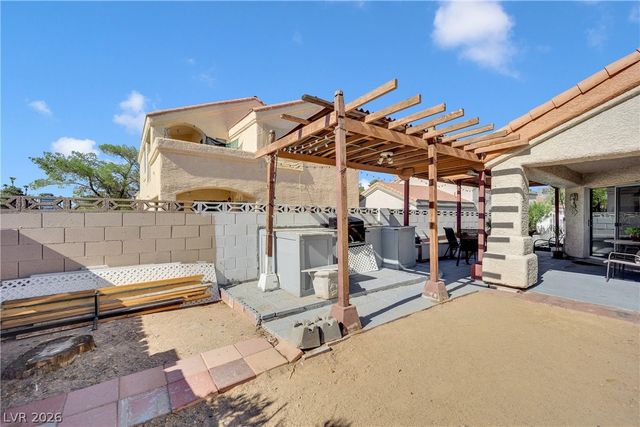 2913 Du Barry Manor Lane, Las Vegas, NV 89108