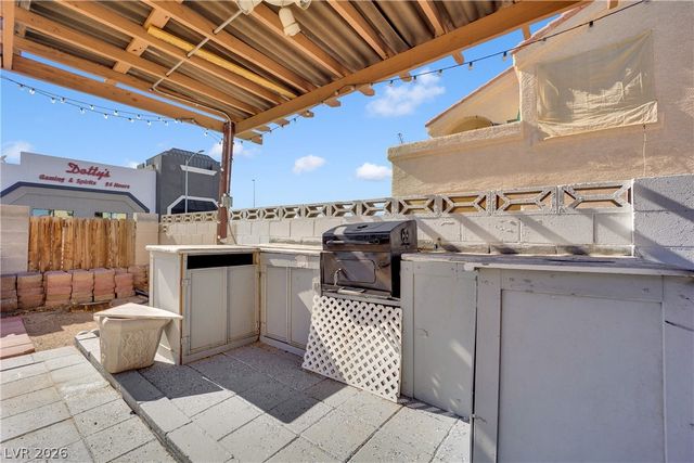 2913 Du Barry Manor Lane, Las Vegas, NV 89108