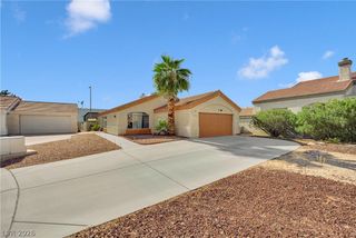 2913 Du Barry Manor Lane, Las Vegas, NV 89108
