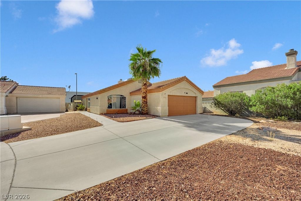 2913 Du Barry Manor Lane, Las Vegas, NV 89108