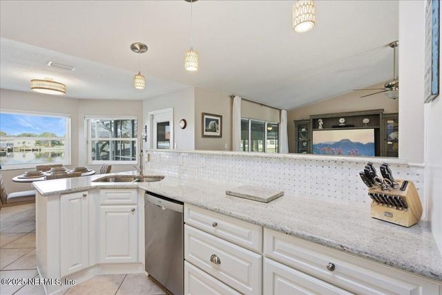 13 CHADWICK Court, Palm Coast, FL 32137