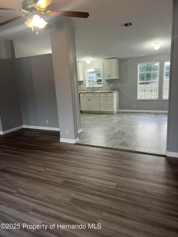 6372 Frank Court, Brooksville, FL 34602