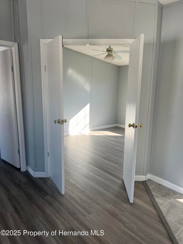 6372 Frank Court, Brooksville, FL 34602