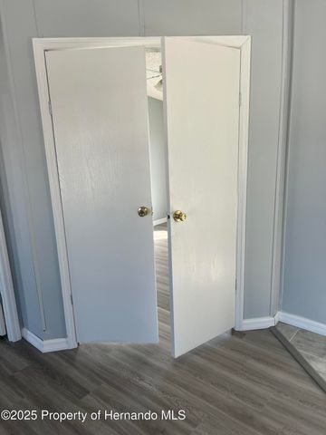 6372 Frank Court, Brooksville, FL 34602