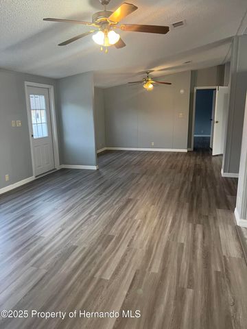 6372 Frank Court, Brooksville, FL 34602