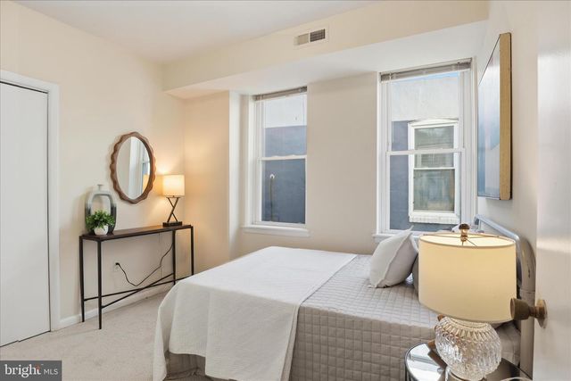 122 BATES ST NW, Washington, DC 20001