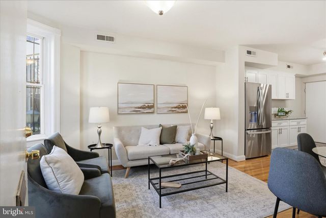 122 BATES ST NW, Washington, DC 20001