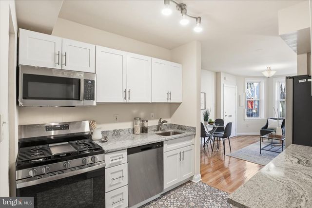 122 BATES ST NW, Washington, DC 20001