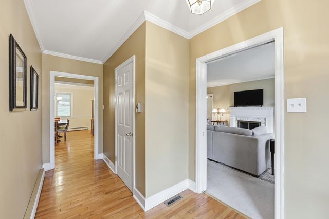 508 S Main Street, Versailles, KY 40383