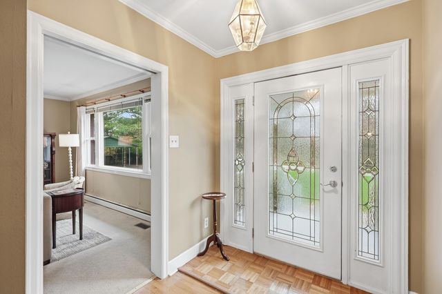 508 S Main Street, Versailles, KY 40383