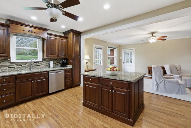 508 S Main Street, Versailles, KY 40383