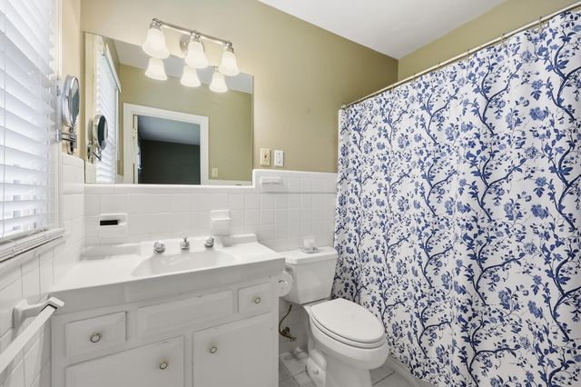 508 S Main Street, Versailles, KY 40383