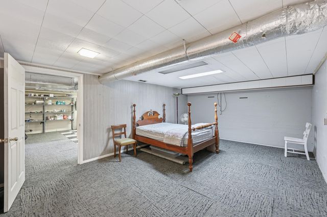 508 S Main Street, Versailles, KY 40383