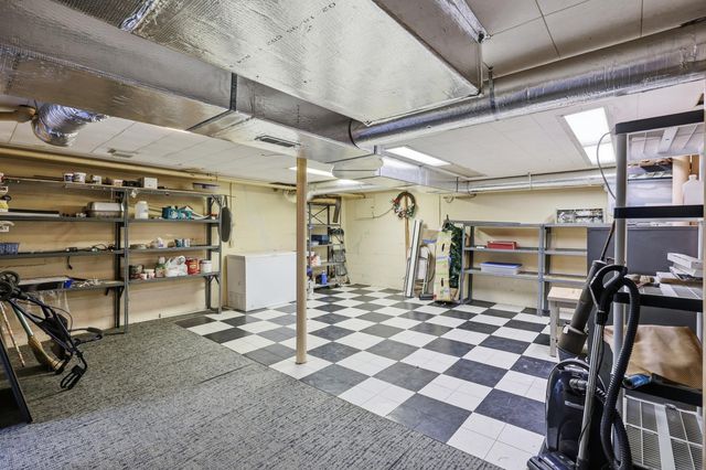 508 S Main Street, Versailles, KY 40383