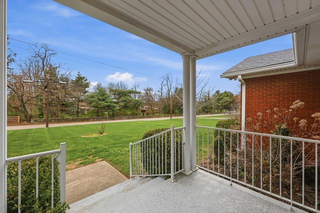 508 S Main Street, Versailles, KY 40383