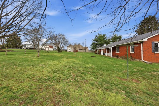 508 S Main Street, Versailles, KY 40383