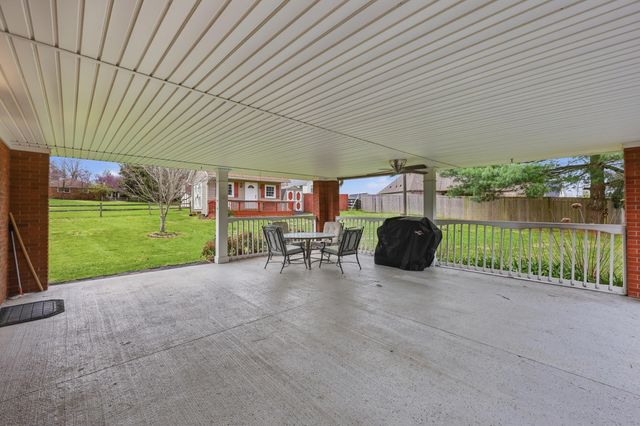 508 S Main Street, Versailles, KY 40383