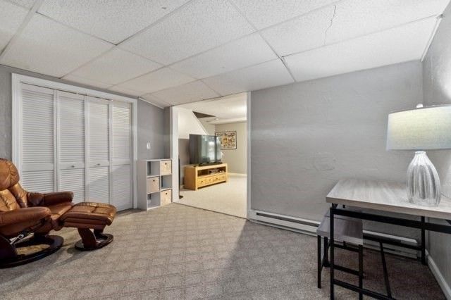 30 Sycamore Drive 30, Leominster, MA 01453