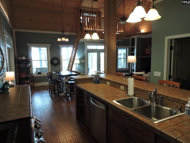 181 Saluda Bluff Rd, Batesburg, SC 29006