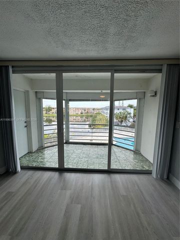 1398 NE 191st St C305, Miami, FL 33179