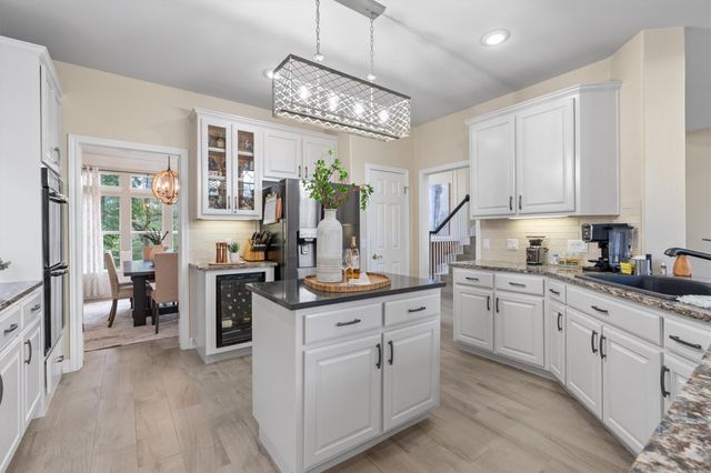 9500 Corbe DR, Austin, TX 78726
