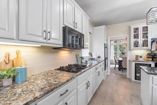 9500 Corbe DR, Austin, TX 78726