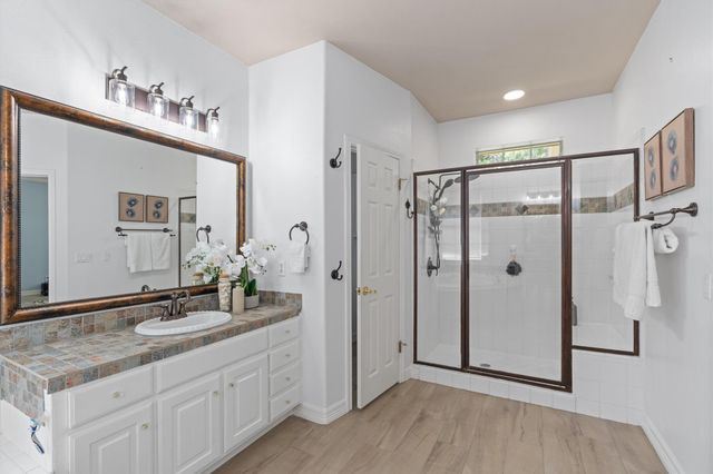 9500 Corbe DR, Austin, TX 78726