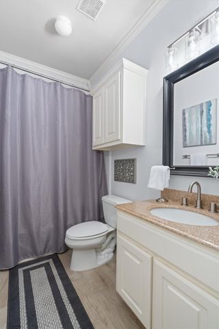 9500 Corbe DR, Austin, TX 78726