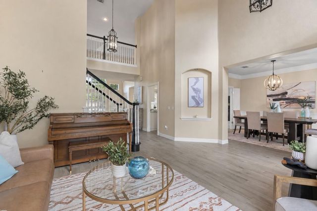 9500 Corbe DR, Austin, TX 78726