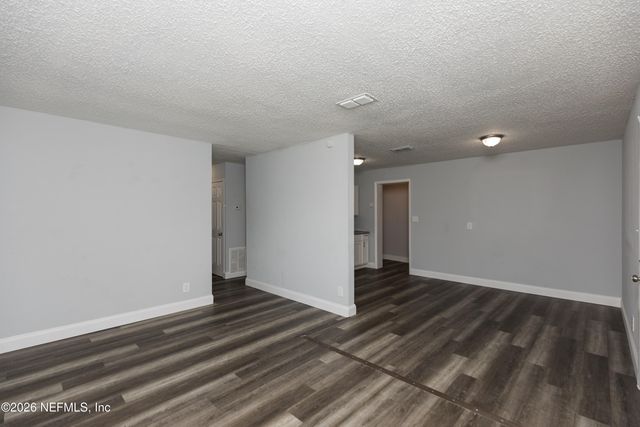 2255 W 13TH Street, Jacksonville, FL 32209