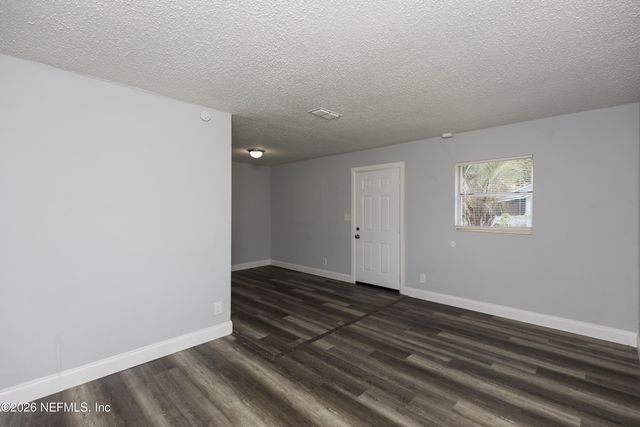 2255 W 13TH Street, Jacksonville, FL 32209
