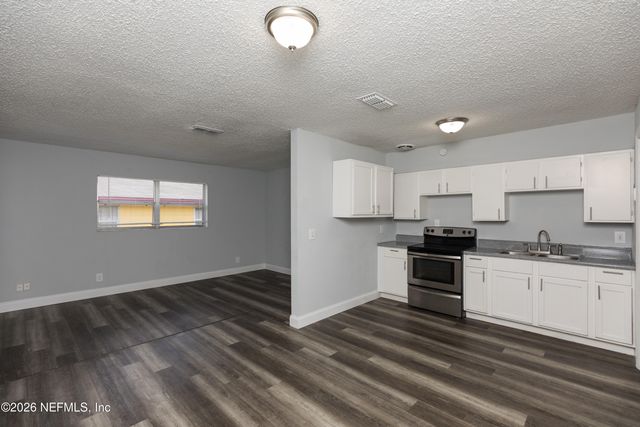 2255 W 13TH Street, Jacksonville, FL 32209