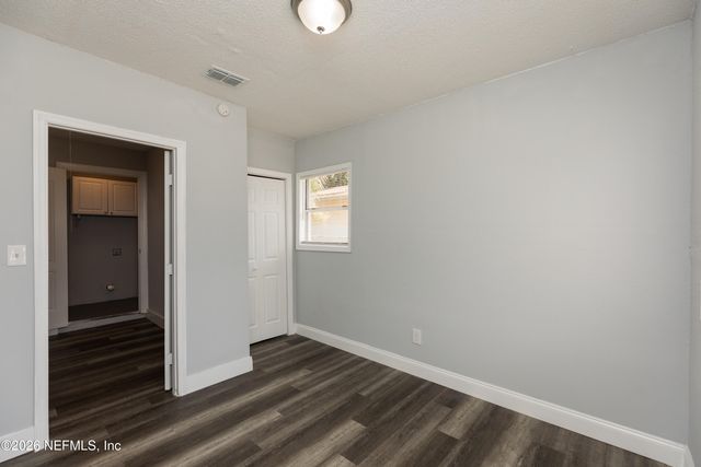 2255 W 13TH Street, Jacksonville, FL 32209