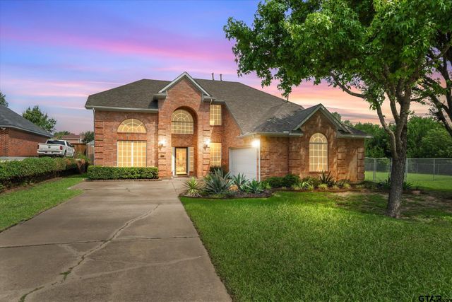 2113 Blackfoot Trail, Mesquite, TX 75149