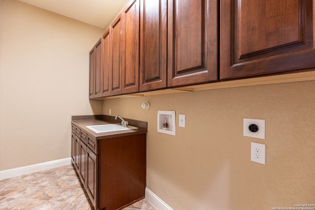 28214 Willis Ranch, San Antonio, TX 78260